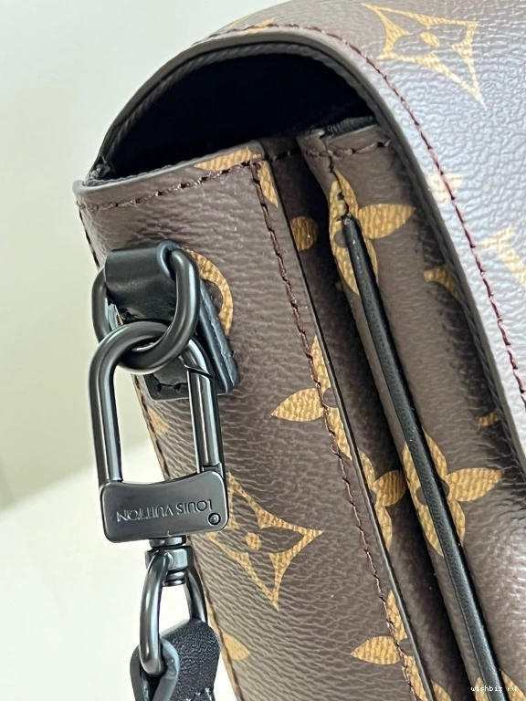 WIS VERTICAL WALLET VUITTON LOUIS WEARABLE S-LOCK 0212